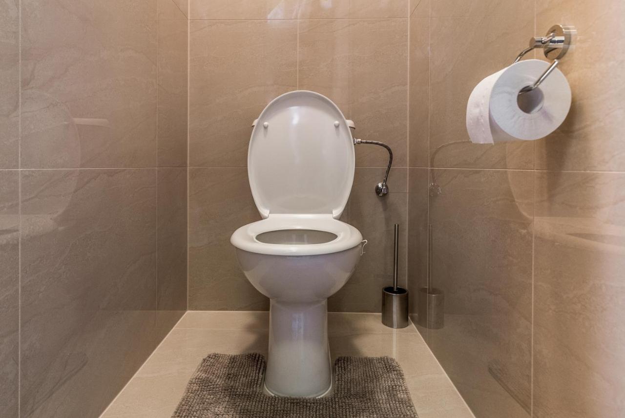 Modern Fully Equipped Studio With Parking Zavadilka 2620 تشيسكي بوديوفيتسه المظهر الخارجي الصورة